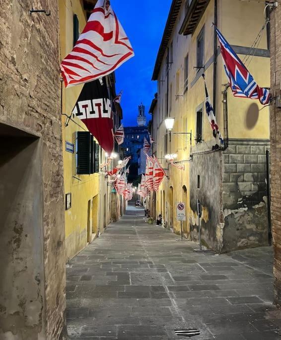 Suite19 Siena Centro Storico ภายนอก รูปภาพ